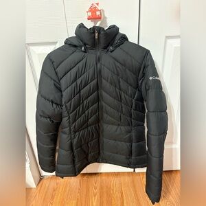 Columbia Quilted Black Hooded Jacket